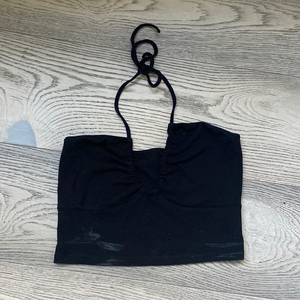 cute black halter top💗